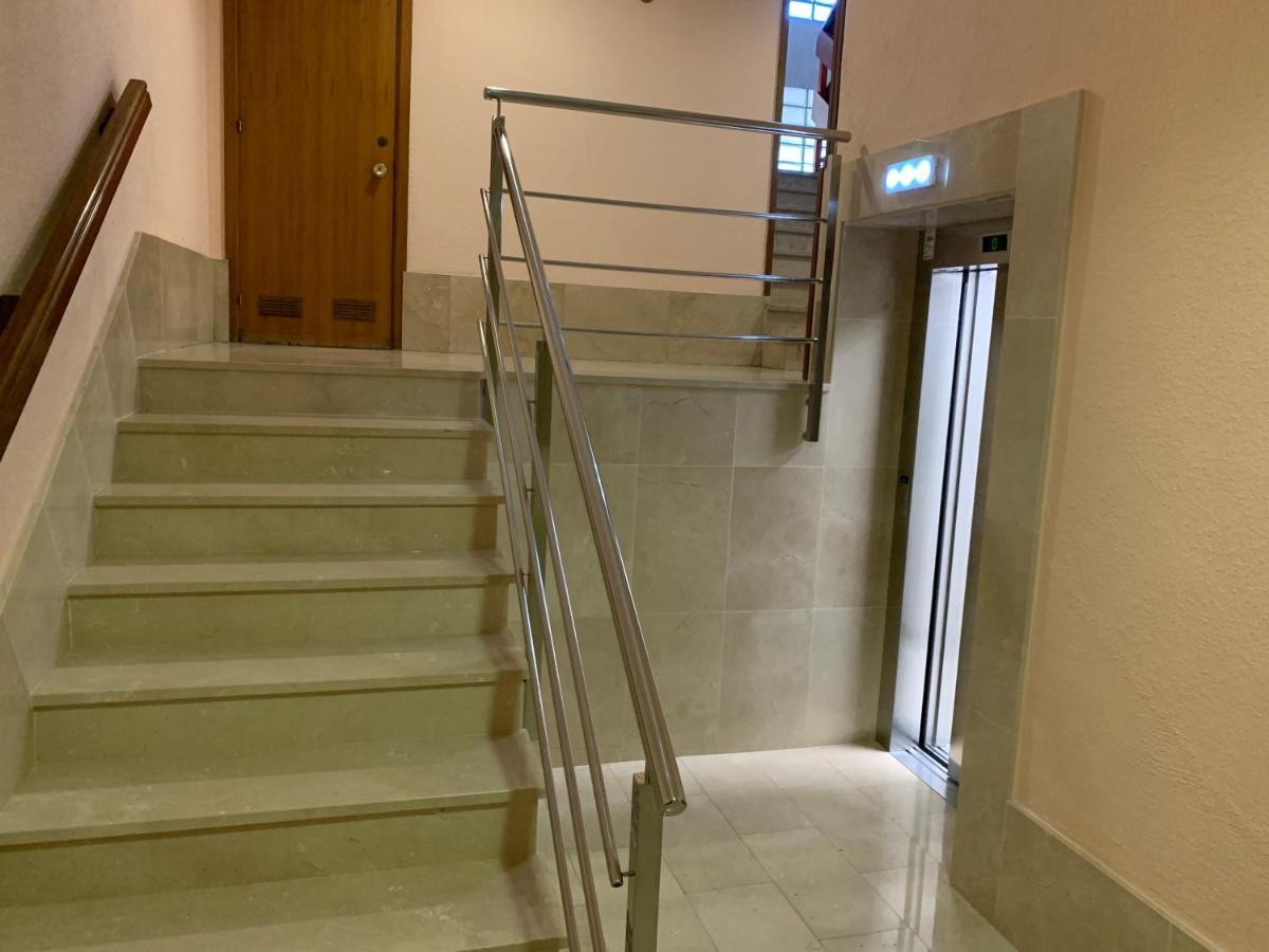 Precioso Piso Recien Reformado En Zaragozaアパートメント エクステリア 写真